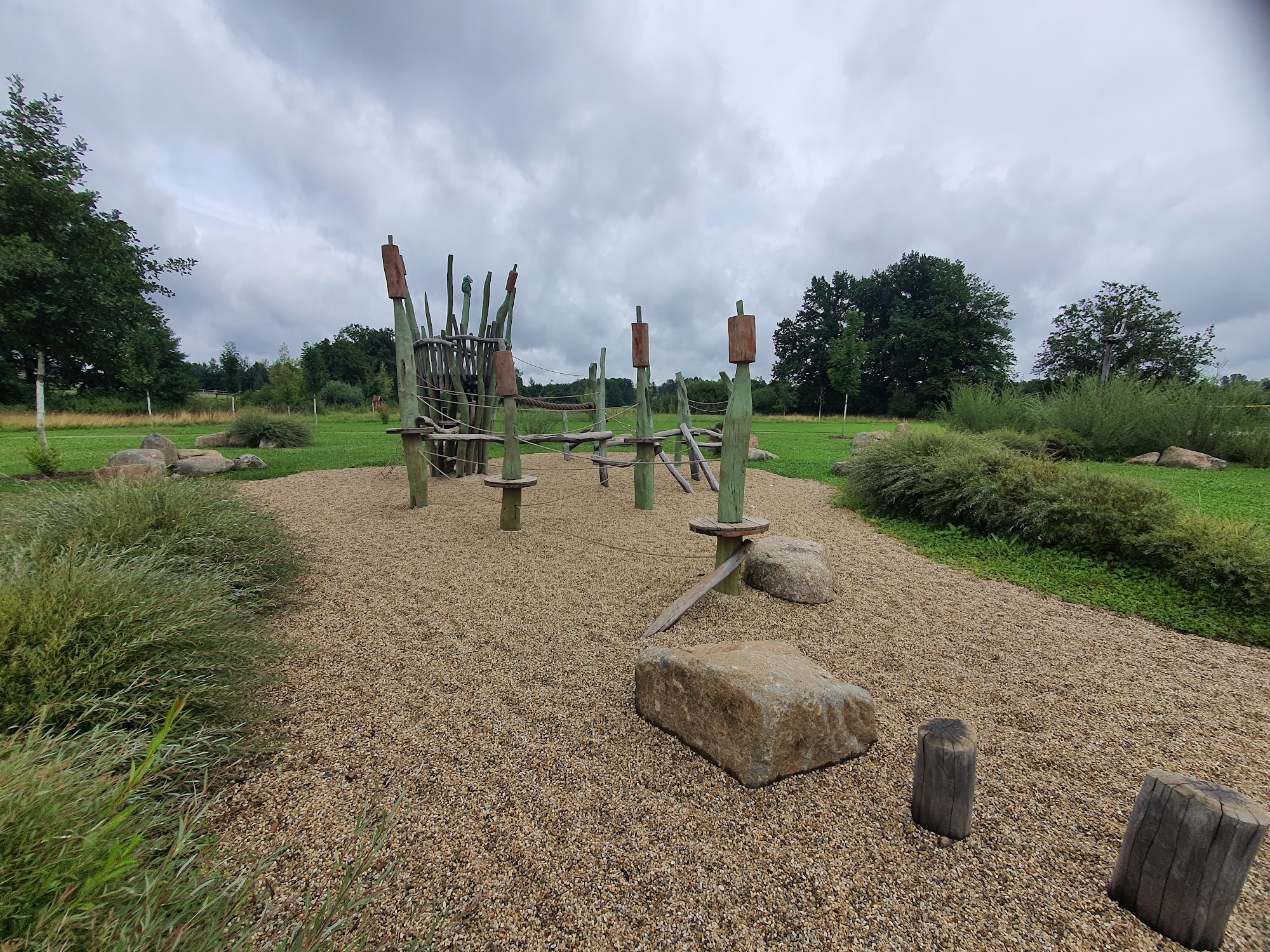 Spielplatz Wenzenbach Aue